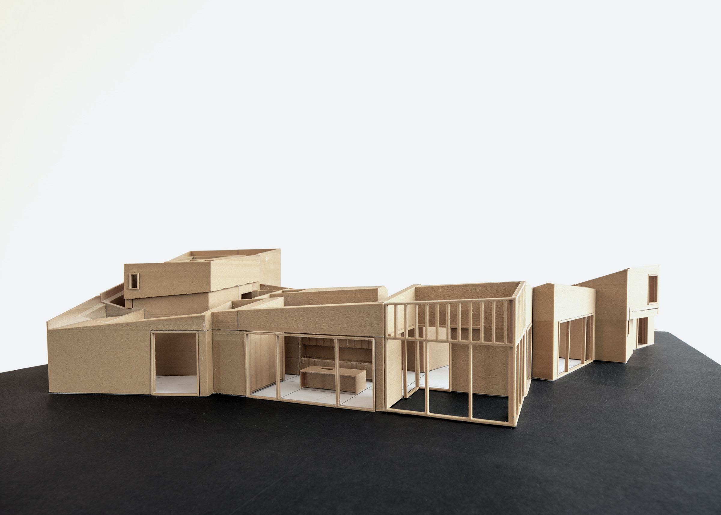 HOUSE SEVEN – EASTON COMBS